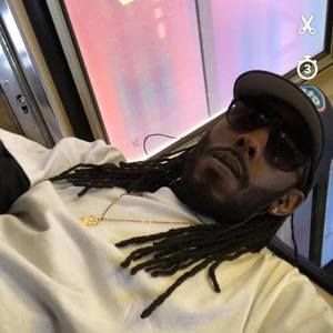 Meet your Posher, Terrell